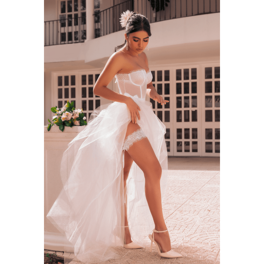 Ensemble 4 pièces blanc, bustier, string et 2 jarretières - MAL8933WHT